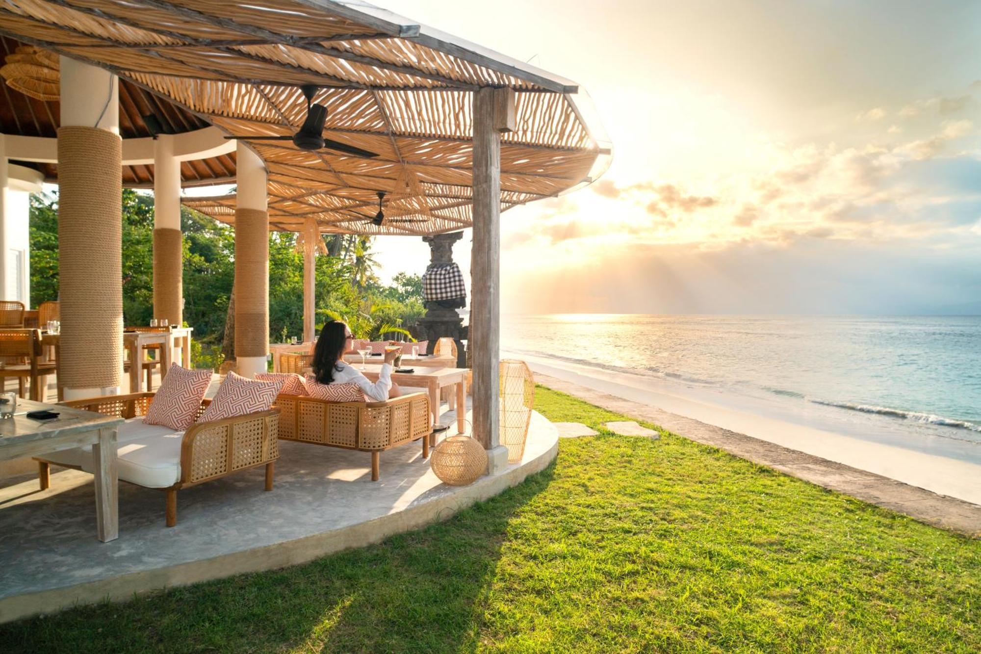 The Sankara Beach Resort - Nusa Penida Batununggul Exterior photo